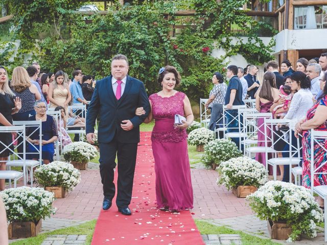 O casamento de Junior e Crys em Cotia, São Paulo Estado 55