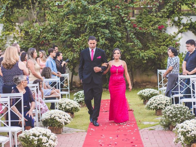 O casamento de Junior e Crys em Cotia, São Paulo Estado 56