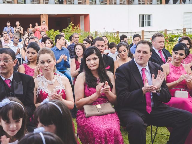 O casamento de Junior e Crys em Cotia, São Paulo Estado 70