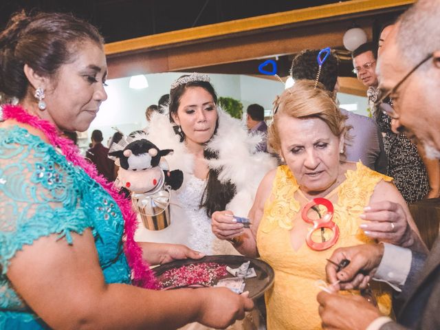 O casamento de Junior e Crys em Cotia, São Paulo Estado 109
