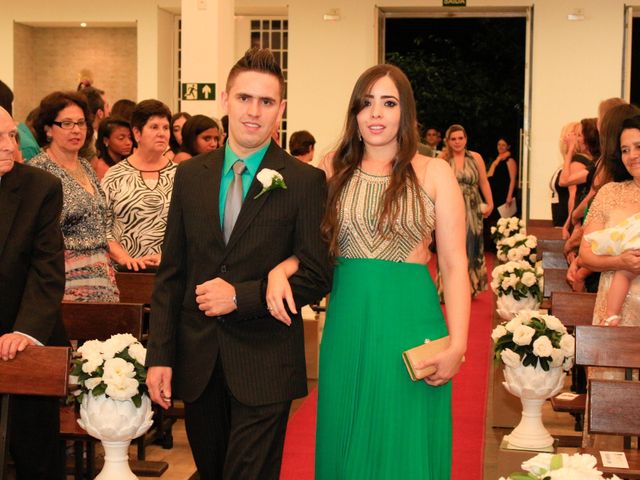 O casamento de Marcelo e Gabriella em Belo Horizonte, Minas Gerais 21