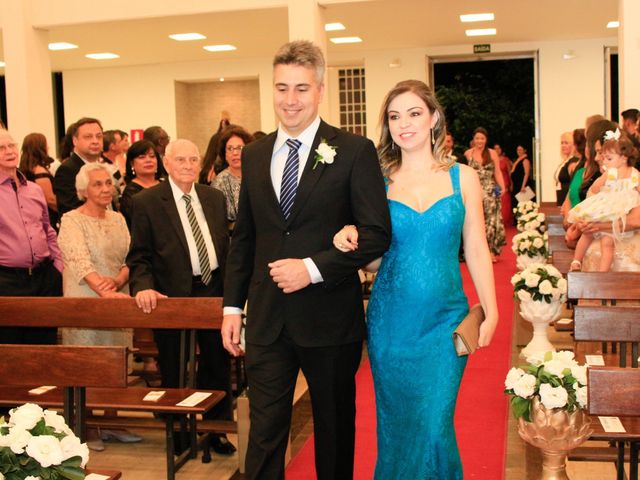 O casamento de Marcelo e Gabriella em Belo Horizonte, Minas Gerais 24