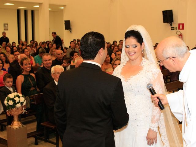 O casamento de Marcelo e Gabriella em Belo Horizonte, Minas Gerais 80
