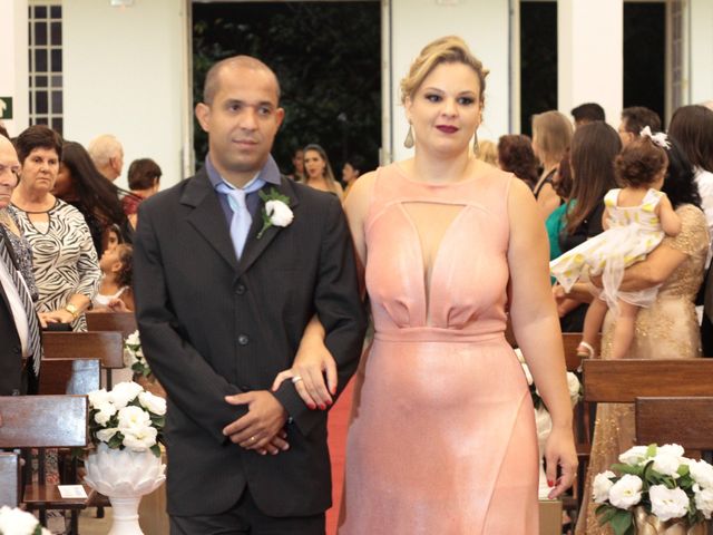 O casamento de Marcelo e Gabriella em Belo Horizonte, Minas Gerais 200
