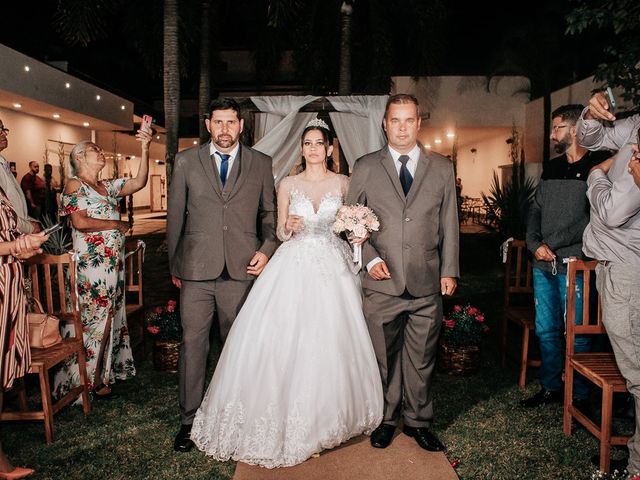 O casamento de Isabely e Lucas em Pindamonhangaba, São Paulo Estado 69