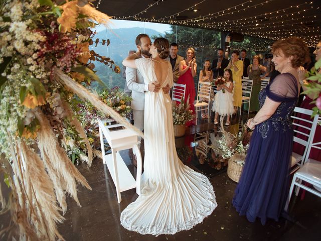 O casamento de Tiago e Caterine em Itajaí, Santa Catarina 49