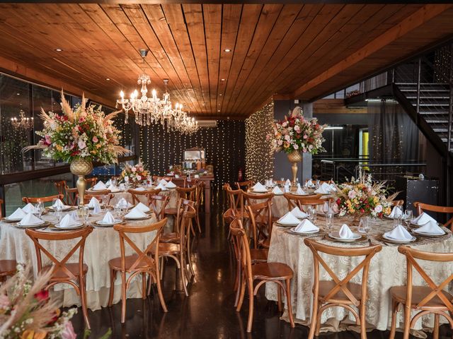 O casamento de Tiago e Caterine em Itajaí, Santa Catarina 54