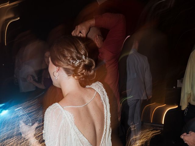 O casamento de Tiago e Caterine em Itajaí, Santa Catarina 106