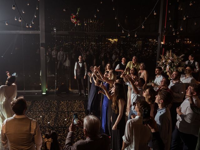 O casamento de Tiago e Caterine em Itajaí, Santa Catarina 108