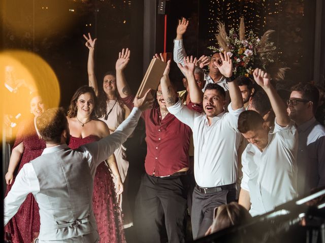 O casamento de Tiago e Caterine em Itajaí, Santa Catarina 110