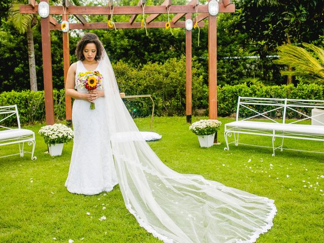 O casamento de Tiago e Stefani em Embu-Guaçu, São Paulo 31