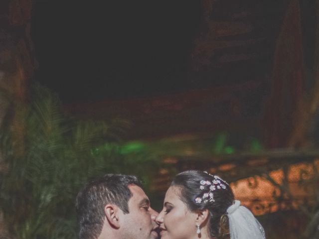 O casamento de Flavio e Evelyn em São João, Goiás 48