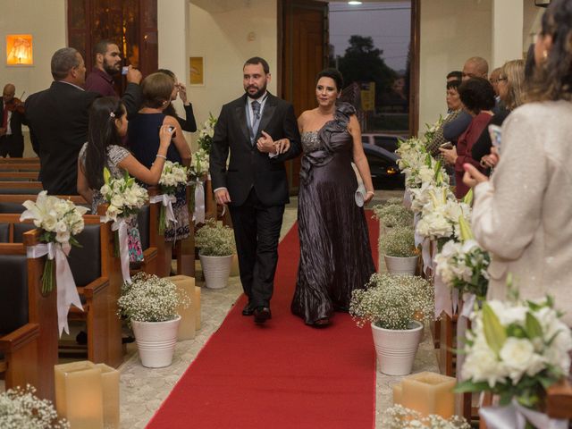 O casamento de Gustavo e Mariane em Guararema, São Paulo Estado 2