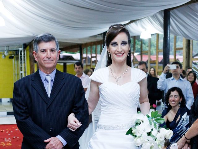 O casamento de Pedro e Estela em Ribeirão Pires, São Paulo Estado 22