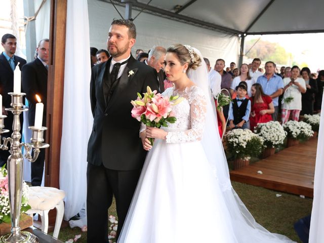 O casamento de Marcelo José  e Leciane  em Porto Barreiro, Paraná 8