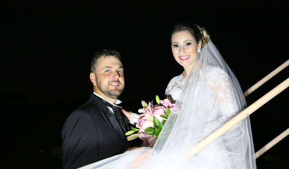 O casamento de Marcelo José  e Leciane  em Porto Barreiro, Paraná