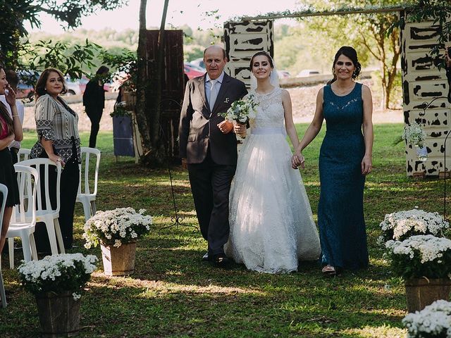 O casamento de Marcos Júnior  e Thayara em Cascavel, Paraná 57