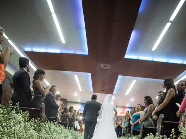 O casamento de Carlos e Nayara em Taguatinga, Distrito Federal 36