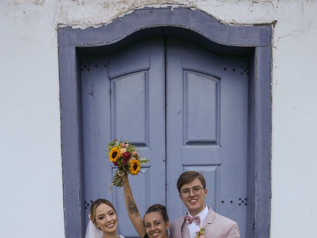 O casamento de Thalles e Anna Vitoria em Pirenópolis, Goiás 76
