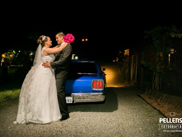 O casamento de Marcos Vinicius e Karina em Massaranduba, Santa Catarina 22
