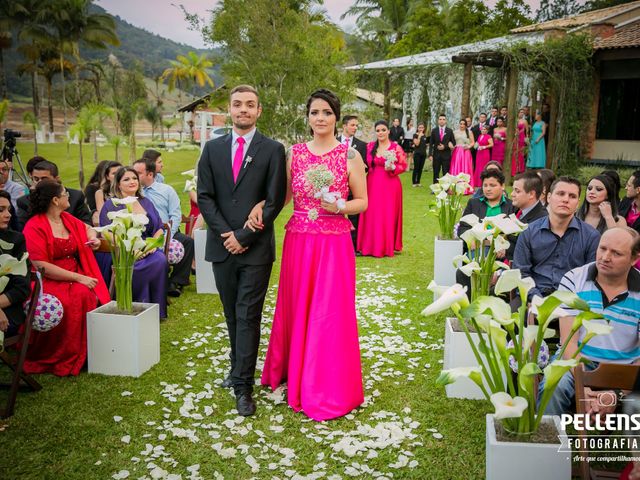 O casamento de Marcos Vinicius e Karina em Massaranduba, Santa Catarina 34