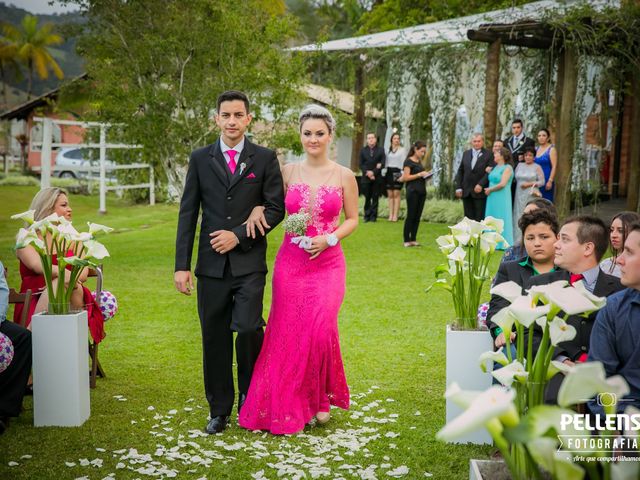 O casamento de Marcos Vinicius e Karina em Massaranduba, Santa Catarina 40