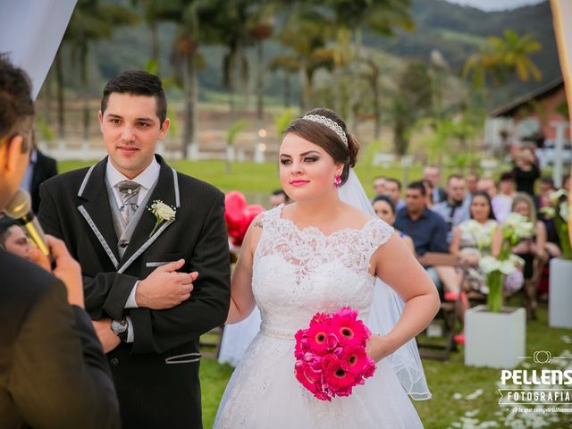 O casamento de Marcos Vinicius e Karina em Massaranduba, Santa Catarina 76