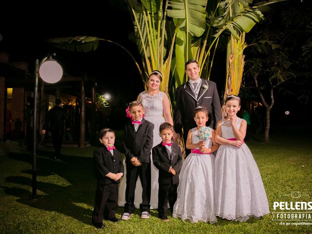 O casamento de Marcos Vinicius e Karina em Massaranduba, Santa Catarina 134