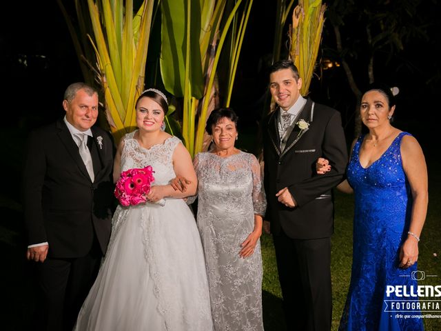 O casamento de Marcos Vinicius e Karina em Massaranduba, Santa Catarina 149