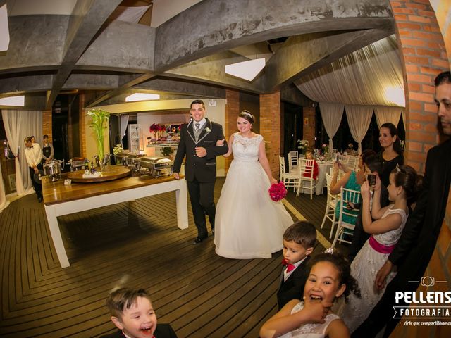 O casamento de Marcos Vinicius e Karina em Massaranduba, Santa Catarina 205