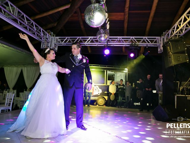O casamento de Marcos Vinicius e Karina em Massaranduba, Santa Catarina 283