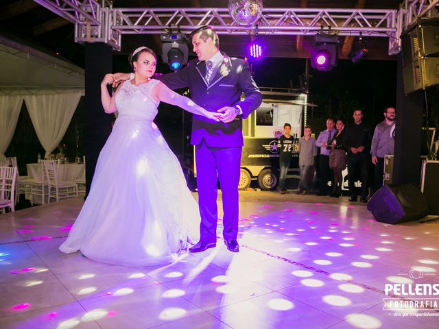 O casamento de Marcos Vinicius e Karina em Massaranduba, Santa Catarina 288