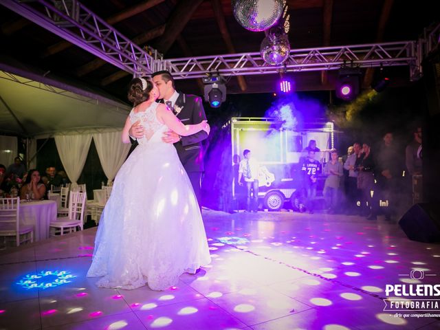 O casamento de Marcos Vinicius e Karina em Massaranduba, Santa Catarina 291