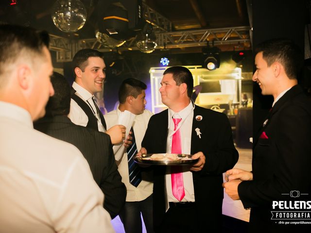 O casamento de Marcos Vinicius e Karina em Massaranduba, Santa Catarina 300