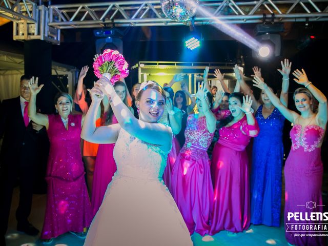 O casamento de Marcos Vinicius e Karina em Massaranduba, Santa Catarina 314