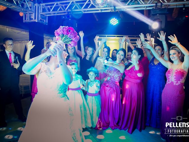 O casamento de Marcos Vinicius e Karina em Massaranduba, Santa Catarina 315