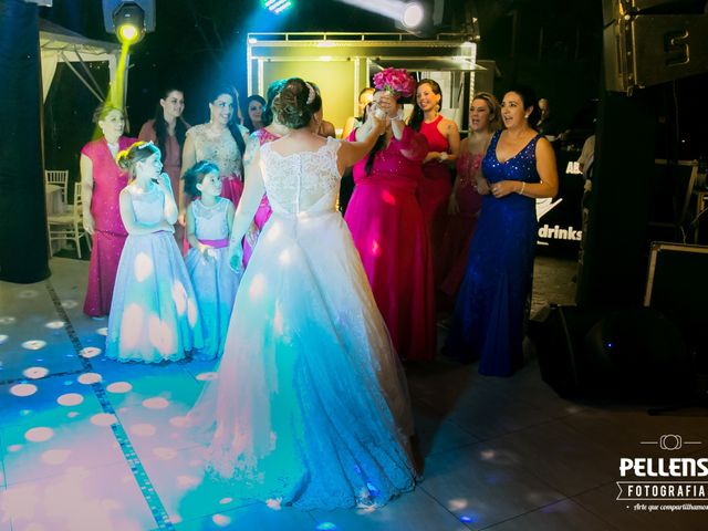 O casamento de Marcos Vinicius e Karina em Massaranduba, Santa Catarina 319