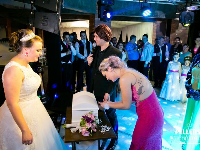 O casamento de Marcos Vinicius e Karina em Massaranduba, Santa Catarina 340