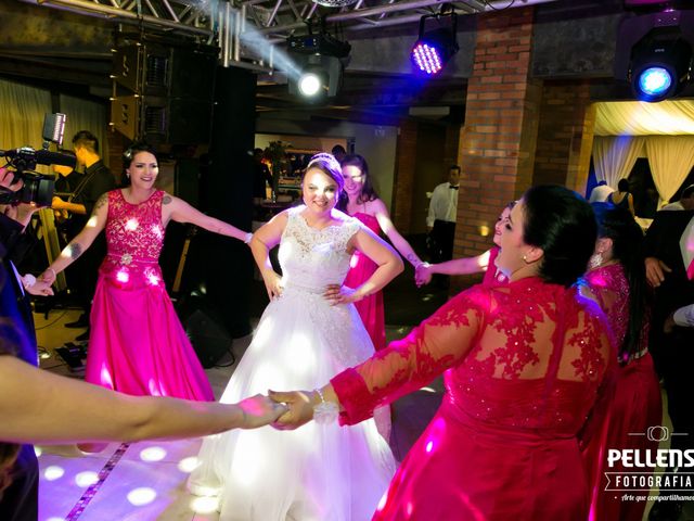 O casamento de Marcos Vinicius e Karina em Massaranduba, Santa Catarina 357