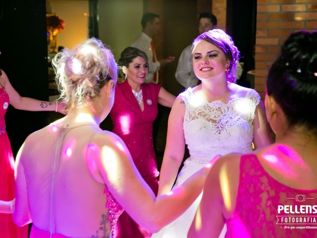 O casamento de Marcos Vinicius e Karina em Massaranduba, Santa Catarina 360