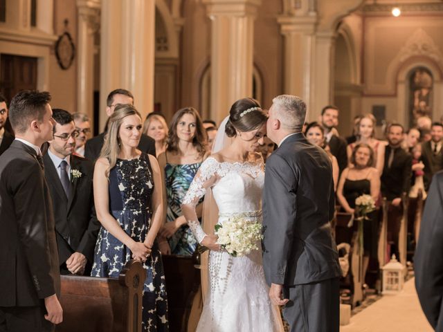 O casamento de Henrique e Karina em Curitiba, Paraná 11