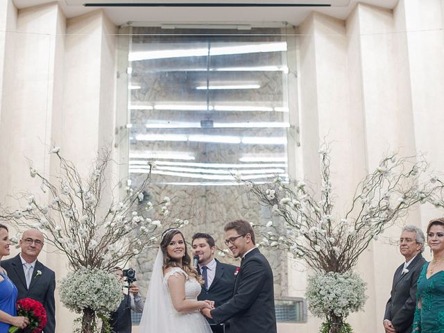 O casamento de Victor e Lúcia em Goiânia, Goiás 31