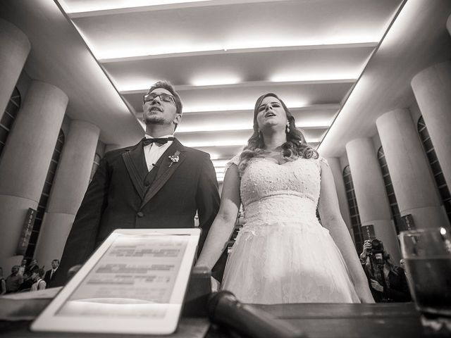 O casamento de Victor e Lúcia em Goiânia, Goiás 32