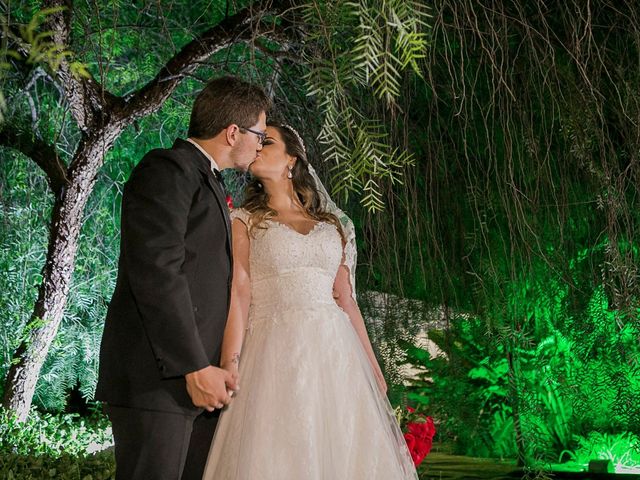 O casamento de Victor e Lúcia em Goiânia, Goiás 57