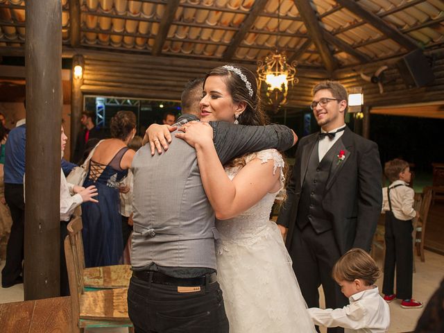 O casamento de Victor e Lúcia em Goiânia, Goiás 92