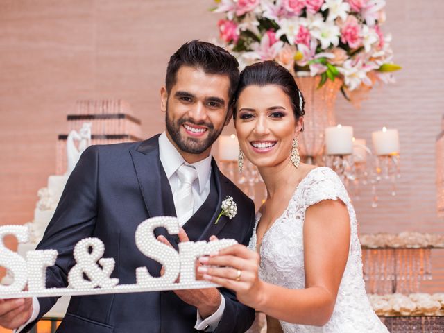 O casamento de Phillipe e Luana em Belo Horizonte, Minas Gerais 25