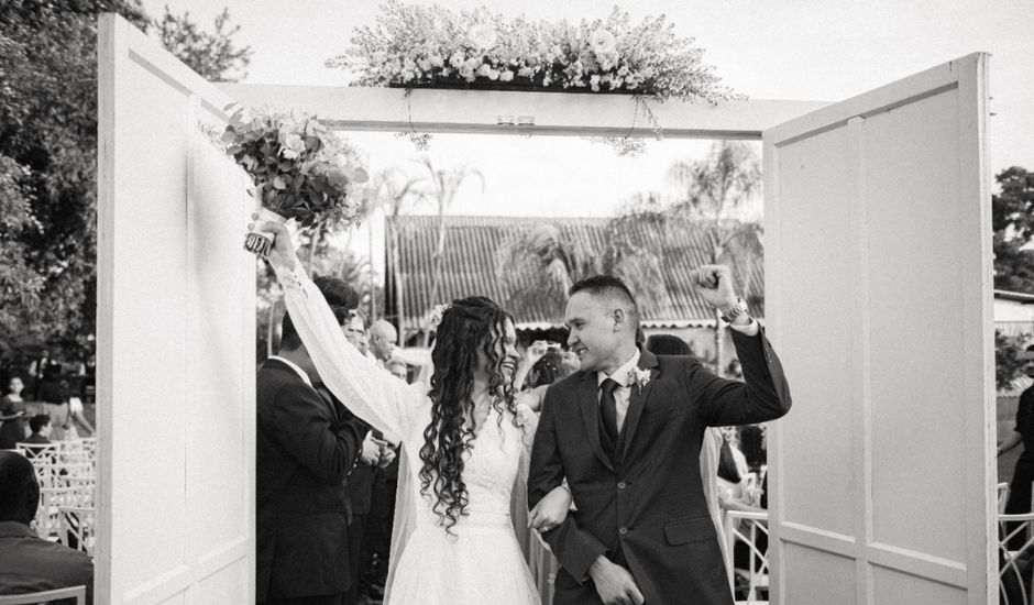 O casamento de Fábio  e Sarah em Santa Luzia, Minas Gerais