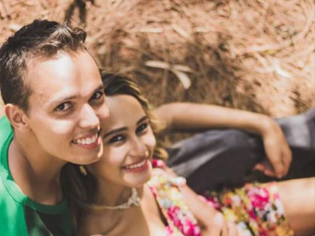 O casamento de Carlos e Julia  em Uberaba, Minas Gerais 4