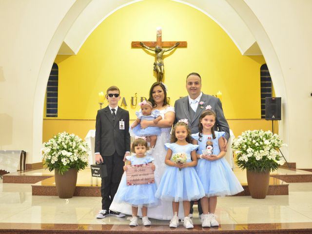 O casamento de Maurício  e Lhuana em Belo Horizonte, Minas Gerais 6