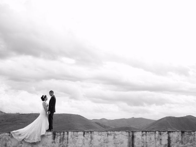 O casamento de Sandro e Stella em Belo Horizonte, Minas Gerais 20